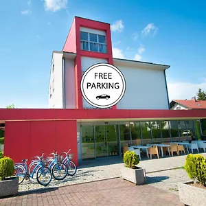 Simbol With Free Private Parking Liubliana