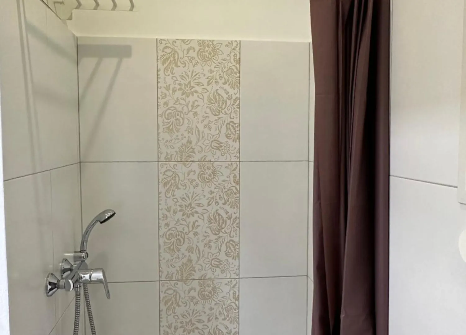 Lux Room Ljubljana 0*,